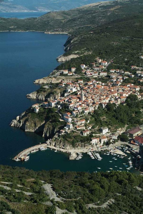 Apartment In Vrbnik/Insel Krk 13614 Esterno foto